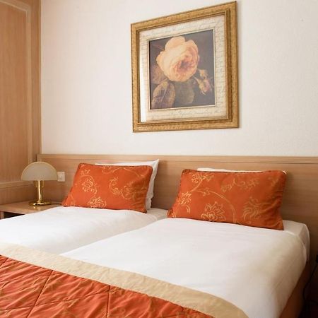 Appart'hôtel Résidence CityZen Genebra Quarto foto